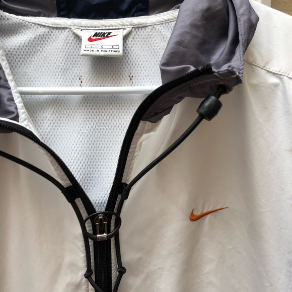 SOLD-Vintage Nike Windbreaker - Picture 3 of 7